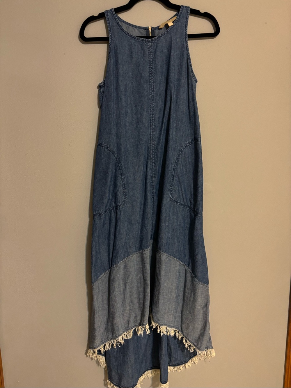 Denim Sleeveless Chambray Midi Dress in Blue